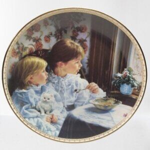 Sandra Kuck Collectors Plate - "First Snow" - Sugar and Spice
